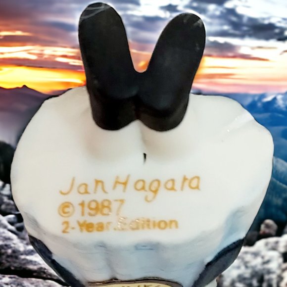 1987 Jan Hagara Limited Edition "Christina" Christmas Ornament - Picture 7 of 9